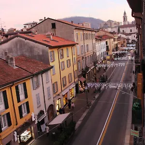  Bed & Breakfast Le Dame Della Cortesella Italy